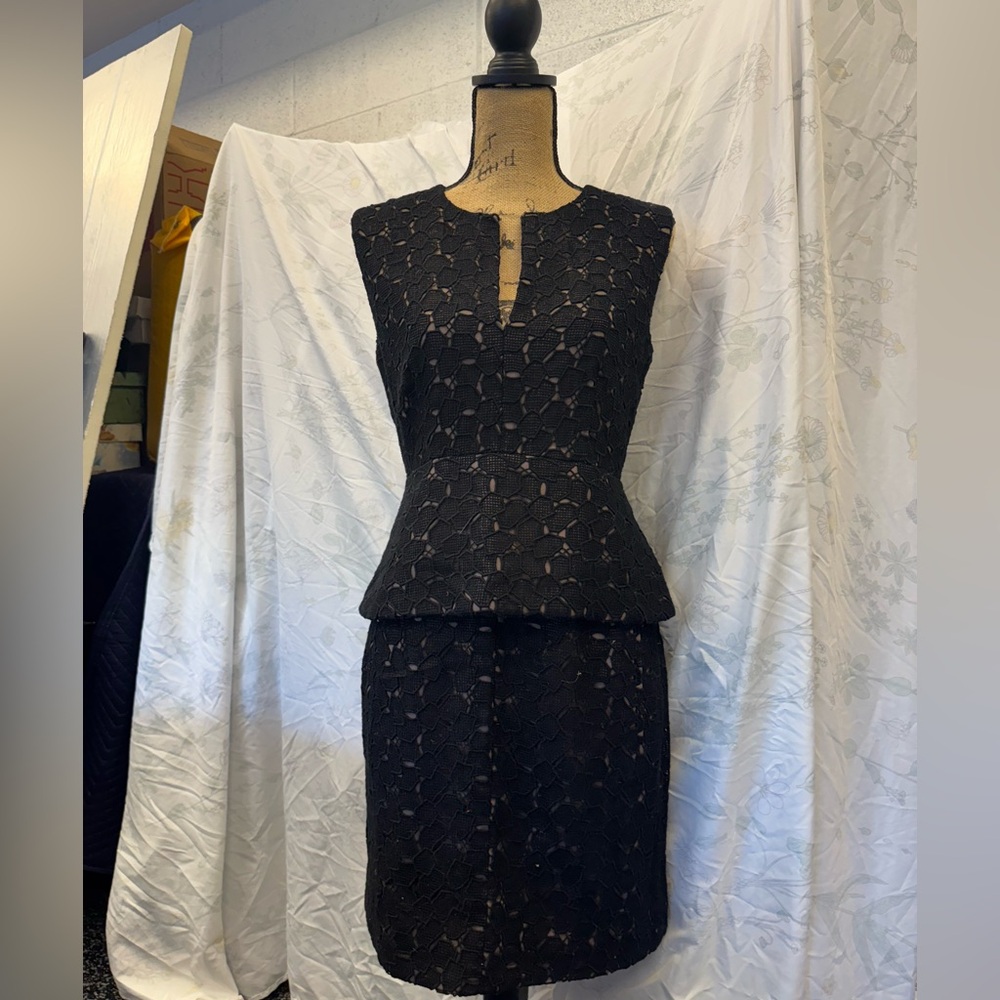 Diane Von Furstenberg Black Lace Peplum Sheath Dress